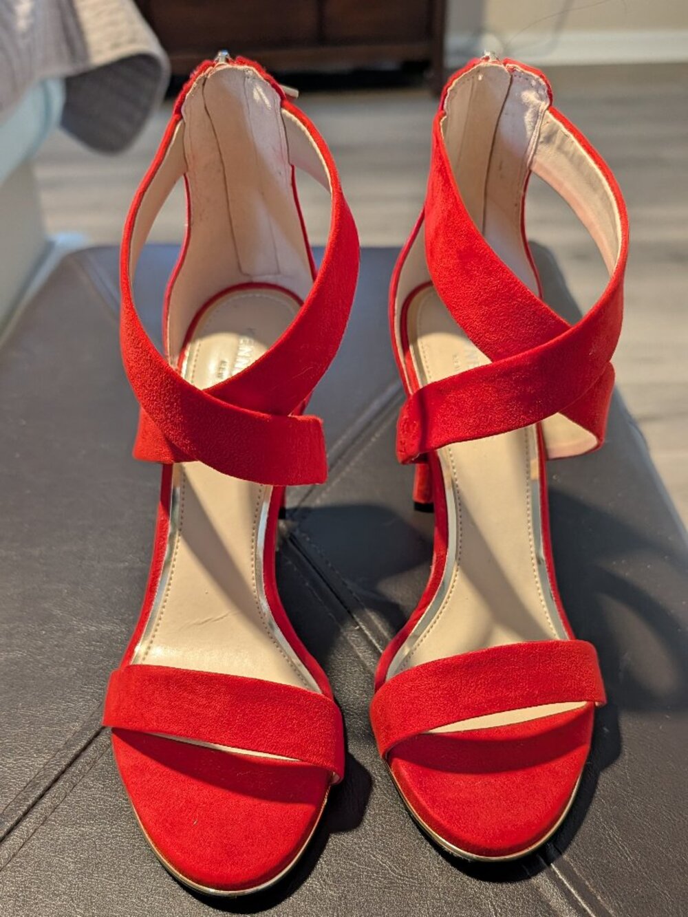BRAND NEW KENNETH COLE Red Suede Strappy Sandals Back Zip Heels Size 8.5